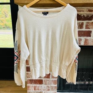 Wrangler Retro gathered waist embroidered sleeve top in oatmeal heather size XXL